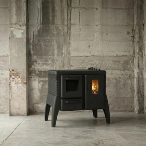 Poêle à bois Brunner Iron Dog 06 avec fonction gril 8 kW