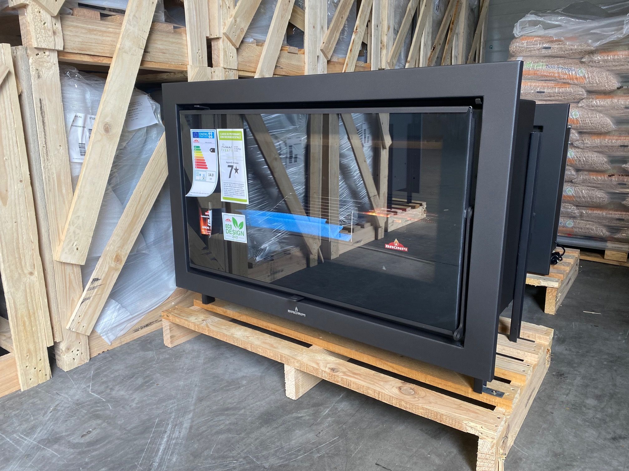 Insert à bois ventilé canalisable - BRONPI Paris 90 Vision 14 kW